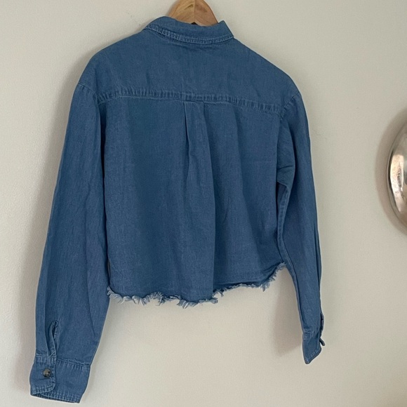 Kendall & Kylie Chambray Long Sleeve Blue Shirt - Picture 4 of 11